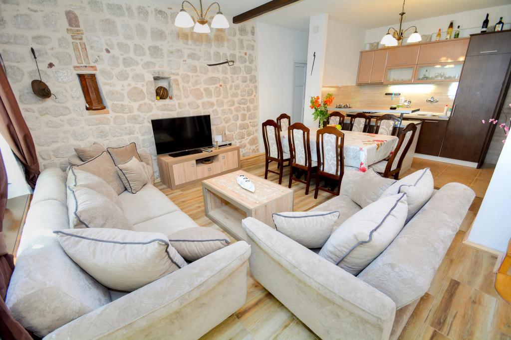 Apartments Krivokapic Perast Ngoại thất bức ảnh